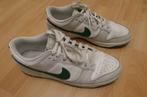 Nike SB Dunk Low Pro maat 44, Kleding | Heren, Schoenen, Overige kleuren, Nike, Ophalen of Verzenden, Sneakers of Gympen