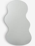 Nieuwe organische spiegel van JYSK - Rejsby, Ophalen of Verzenden, Nieuw, Overige vormen