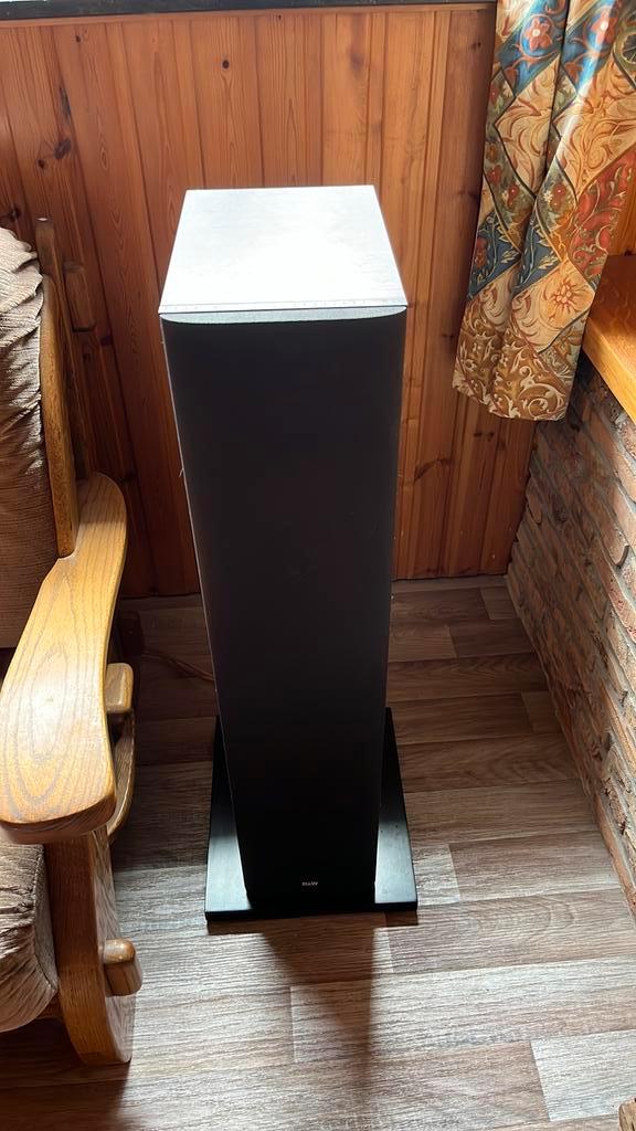 Zwarte Bowers&Wilkins 684 x2, Audio, Tv en Foto, Luidsprekers, Zo goed als nieuw, Front, Rear of Stereo speakers, 120 watt of meer