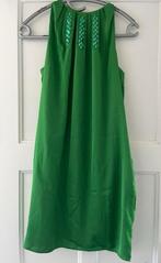 Prachtige satijn groene Zara jurk met steekzakken en strass, Kleding | Dames, Jurken, Ophalen, Nieuw, Maat 34 (XS) of kleiner