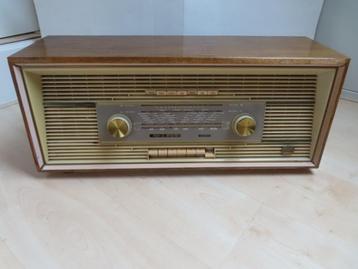 Erres RA627 buizenradio beschikbaar voor biedingen