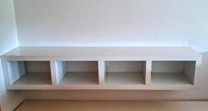 Wandkast met 4 vakken – wit en stevig (1903835 cm), Huis en Inrichting, Kasten | Wandmeubels, Zo goed als nieuw, 150 tot 200 cm