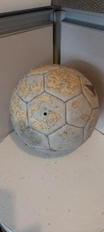 Oude Voetbal - Gratis Af te Halen, Maat XS of kleiner, Ophalen, Gebruikt, Bal