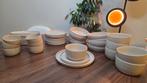 Beige 36-delig servies, Ophalen, Nieuw, Bord(en), Effen