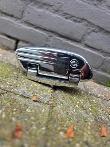Harley Davidson passagiers voetsteunen beschikbaar voor biedingen