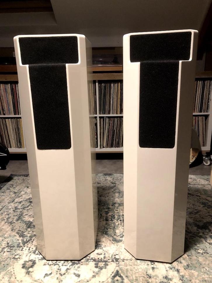 Elipson 1303 FT Polyester Hoogglans Wit, Audio, Tv en Foto, Luidsprekers, Zo goed als nieuw, Front, Rear of Stereo speakers, 60 tot 120 watt