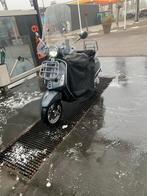 Vespa Primavera E5 Touring RST B.J 2022, Fietsen en Brommers, Scooters | Vespa, Ophalen, Overige modellen, Nieuw, Benzine