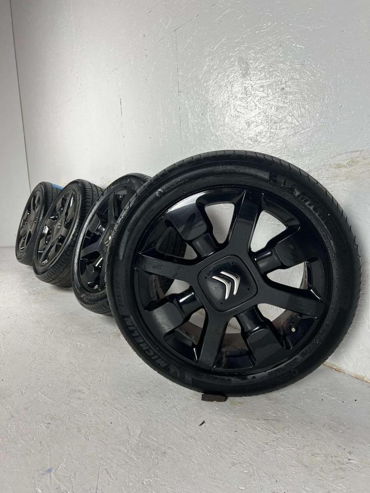Citroen C3 C4 DS3 Berlingo velgen 17" 4x108 zomerset 6mm, Auto-onderdelen, Banden en Velgen, Banden en Velgen, Zomerbanden, 17 inch