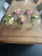 5 vaasjes met kunstbloemen. Decoratie feest of 21 diner, Huis en Inrichting, Ophalen, Zo goed als nieuw