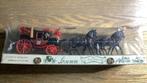 Zeer oude post koets + 4 paarden nieuw in de verpakking 1:43, Hobby en Vrije tijd, Modelauto's | 1:43, Ophalen of Verzenden, Nieuw