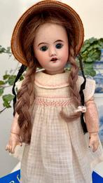 Antieke pop: Bleuette, beroemd Frans modepopje., Antiek en Kunst, Ophalen of Verzenden