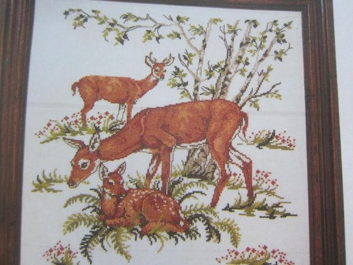 borduurpatroonen KERST tafelkleed Engelen putti Hert Fazant, Hobby en Vrije tijd, Borduren en Borduurmachines, Nieuw, Patroon