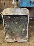 Radiateur te koop 2 stuks, Auto-onderdelen, Motor en Toebehoren, Ophalen, Gebruikt, Oldtimer onderdelen