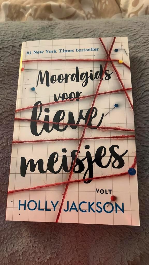 Holly Jackson - Moordgids voor lieve meisjes, Boeken, Kinderboeken | Jeugd | 13 jaar en ouder, Zo goed als nieuw, Ophalen of Verzenden