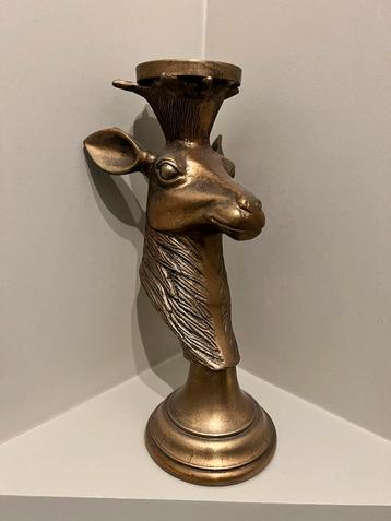 Grote Kandelaar in de vorm van een Hert beschikbaar voor biedingen