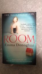 Emma Donoghue - Room, Boeken, Ophalen of Verzenden, Zo goed als nieuw, Emma Donoghue