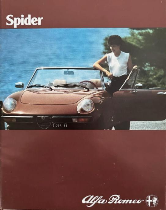 Alfa Romeo SPIDER, Boeken, Auto's | Folders en Tijdschriften, Zo goed als nieuw, Alfa Romeo, Verzenden