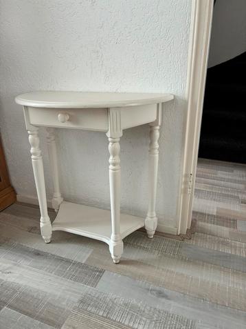 Sidetable side table Bijzettafeltje TEAB beschikbaar voor biedingen