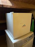 Mini koelkast met vriesvak, Ophalen, Gebruikt, Minder dan 85 cm, Minder dan 75 liter