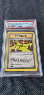 Pokémon Celadon City Gym 1st Edition - Gym Heroes PSA 9, Hobby en Vrije tijd, Verzamelkaartspellen | Pokémon, Ophalen of Verzenden