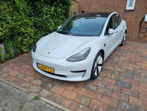 Tesla Model 3 Standard RWD Plus 60 kWH panoramadak, Auto's, Tesla, Particulier, Model 3, 360° camera, ABS, Achteruitrijcamera