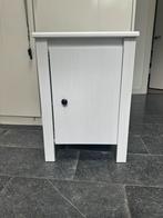 Nachtkastje van ikea, Huis en Inrichting, Slaapkamer | Nachtkastjes, Minder dan 45 cm, Ophalen of Verzenden, Zo goed als nieuw