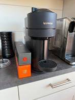 Nespresso vertuo, Witgoed en Apparatuur, Koffiezetapparaten, Ophalen, Gebruikt, Koffiemachine, Koffiepads en cups