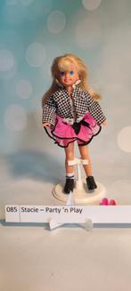 Barbie - Stacie Party 'n' Play, Verzamelen, Poppen, Ophalen of Verzenden, Gebruikt, Pop