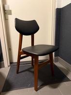 7 donkerhouten (walnoot) stoelen met zwarte bekleding, Huis en Inrichting, Stoelen, Hout, Gebruikt, Bruin, Ophalen of Verzenden