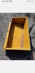 Breede en Solide gebouwde kiepbak 1.50 mtr & 1.80  breed, 100 liter of meer, Ophalen of Verzenden, Zo goed als nieuw, Transportkar