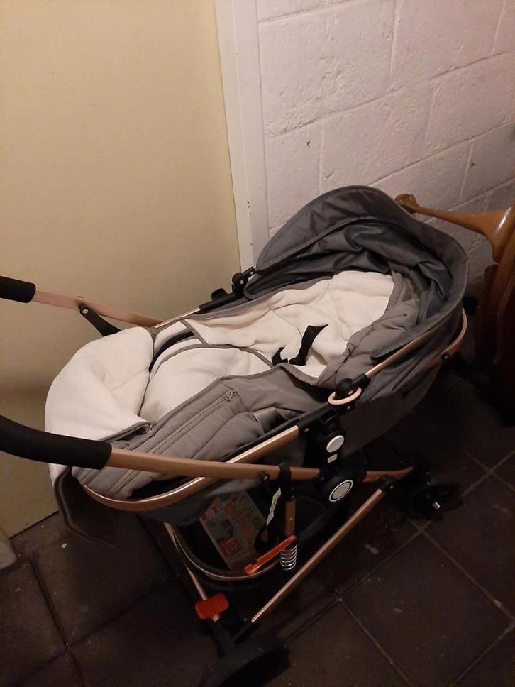 Gebruikte kinderwagen/buggy - Rose goud, Kinderen en Baby's, Kinderwagens en Combinaties, Gebruikt, Kinderwagen, Overige merken