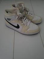 Nike Air Jordan 1 Mid Coconut Milk - Maat 41, Kleding | Dames, Schoenen, Verzenden, Wit, Nike, Sneakers of Gympen