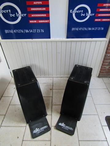 spatbord spatscherm bakwagen of pickup truckje oprijwagen  beschikbaar voor biedingen