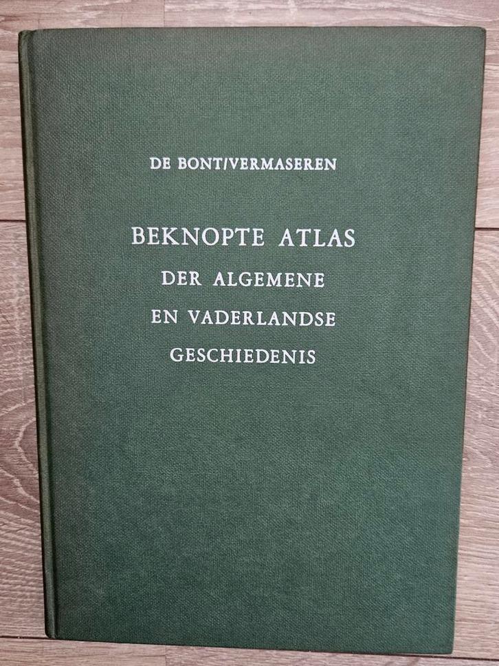Beknopte atlas der algemene en vaderlandse geschiedenis, Boeken, Geschiedenis | Vaderland, Zo goed als nieuw, Ophalen of Verzenden
