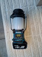 Makita radio dmr056 i.c.m. lamp met 4ah., Doe-het-zelf en Verbouw, Ophalen, Zo goed als nieuw, Minder dan 50 watt, Overige typen