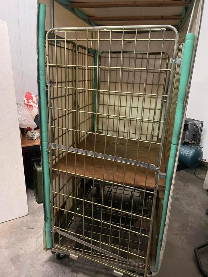 Rolcontainer 3-heks met draaideur waterdicht, Doe-het-zelf en Verbouw, Transportwagens, Zo goed als nieuw, Transportkar, 100 liter of meer