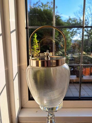 Vintage koekjes pot, ribbeltjes draadglas beschikbaar voor biedingen