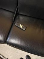 Zwarte elektrisch verstelbare bank, Huis en Inrichting, Banken | Bankstellen, Ophalen, 150 tot 200 cm, Tweepersoons, Zo goed als nieuw