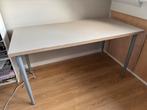 Stevig IKEA Bureau - Perfect voor Thuis!, Huis en Inrichting, Bureaus, Ophalen, Gebruikt, Bureau