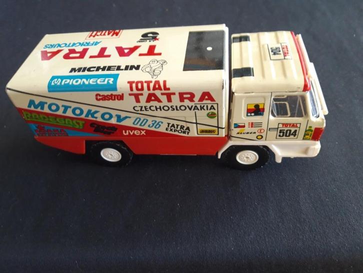 Tatra T615 rallytruck - blik/plastic - Tjechoslowakije -, Hobby en Vrije tijd, Modelauto's | 1:43, Gebruikt, Bus of Vrachtwagen