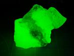 Uranium Glass Chunk 490g, Antiek en Kunst, Antiek | Glas en Kristal, Ophalen of Verzenden