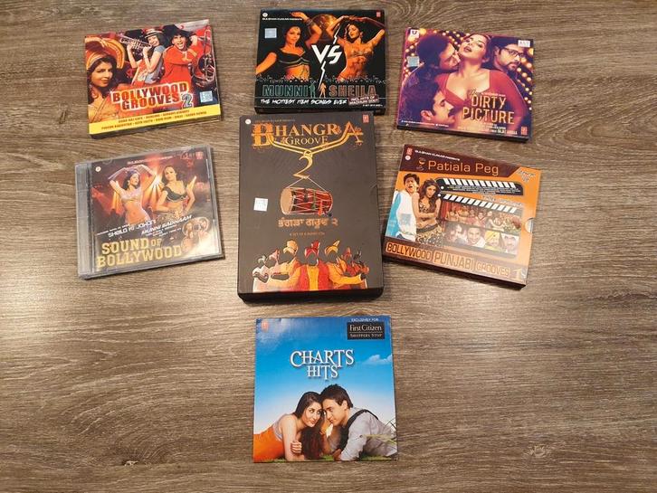 7 Indiase Bollywood muziek verzamel CDs (14 discs) zgan, Cd's en Dvd's, Cd's | Verzamelalbums, Zo goed als nieuw, Wereldmuziek