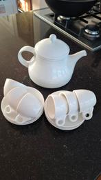 Theepot met 6 espressokopjes en schotels Arzberg, Gebruikt, Ophalen of Verzenden, Effen, Kop(pen) en/of Schotel(s)