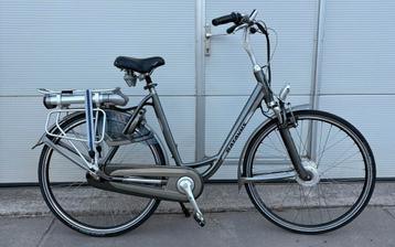 Te koop: elektrische damesfiets beschikbaar voor biedingen