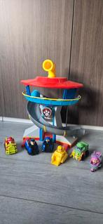 Paw patrol uitkijktoren met 6 auto met pups, Ophalen of Verzenden, Zo goed als nieuw