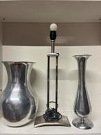 Lamp en 2 metalen vazen, Overige materialen, Gebruikt, Zwart, Ophalen of Verzenden