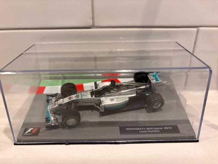 Miniatuur Mercedes F1 WO5 Hamilton - 2014, Hobby en Vrije tijd, Modelauto's | 1:18, Zo goed als nieuw, Auto, MiniChamps, Ophalen of Verzenden