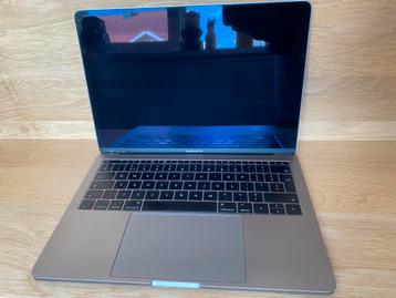 MacBook Pro A1708 2017 2.3 GHz, 128GB - LCD defect beschikbaar voor biedingen