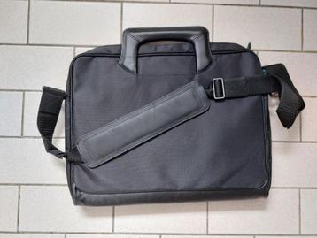 Twee nieuw HP Professionele Laptoptas van 15,6 inch beschikbaar voor biedingen