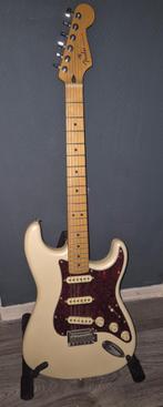 Fender Player Plus Stratocaster SSS - Olympic Pearl, Muziek en Instrumenten, Ophalen, Zo goed als nieuw, Solid body, Fender